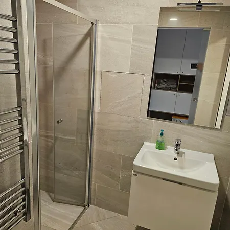 Centre Luxury Apartment&parking